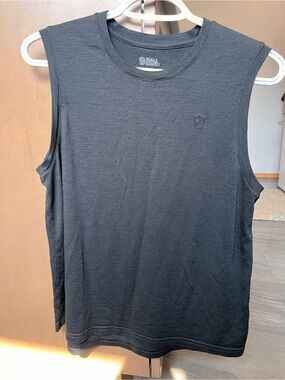 Fjallraven Women's Black Sleeveless Tank